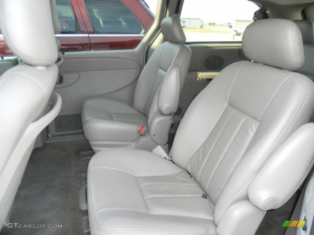 2003 Town & Country LXi - Satin Jade Pearl / Taupe photo #7