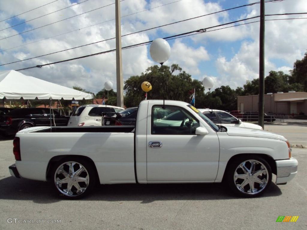2005 Silverado 1500 Regular Cab - Summit White / Medium Gray photo #8