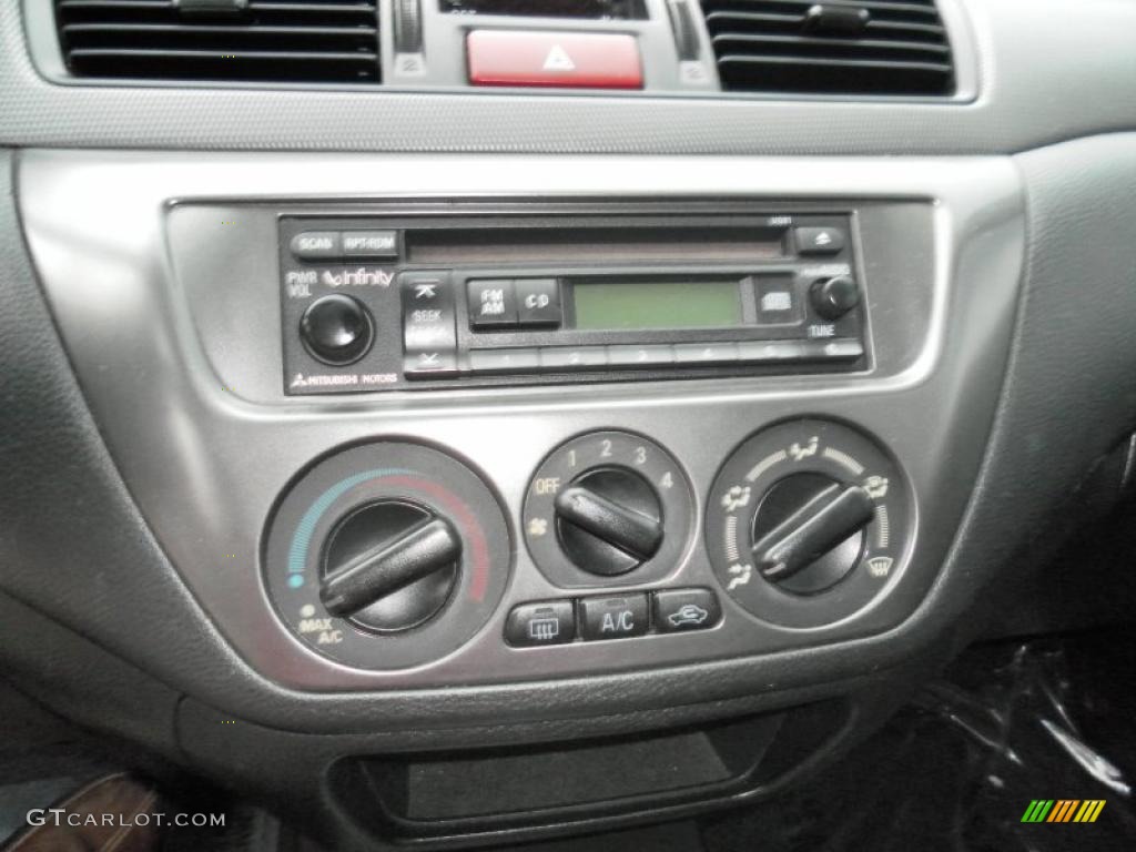2004 Lancer RALLIART - Diamond White Pearl / Black/Red photo #11