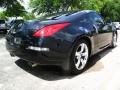 Magnetic Black - 350Z Coupe Photo No. 3