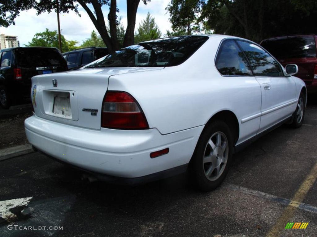1994 Accord EX Coupe - Frost White / Gray photo #3