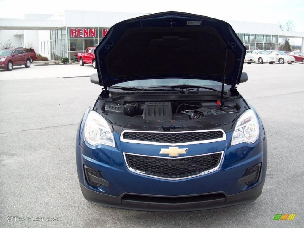 2010 Equinox LS - Navy Blue Metallic / Jet Black/Light Titanium photo #10