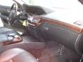 Black - S 550 Sedan Photo No. 16