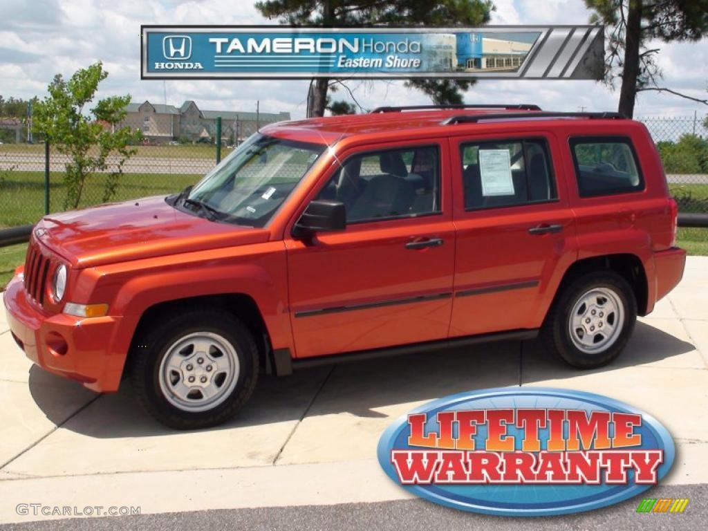 2009 Patriot Sport 4x4 - Sunburst Orange Pearl / Light Pebble Beige photo #1