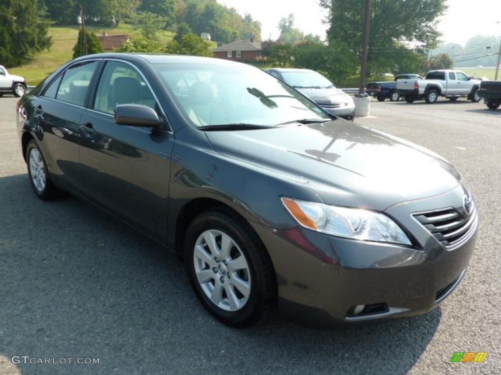 2007 Camry XLE V6 - Magnetic Gray Metallic / Ash photo #1