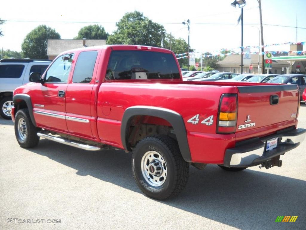 2005 Sierra 2500HD SLE Extended Cab 4x4 - Fire Red / Pewter photo #5