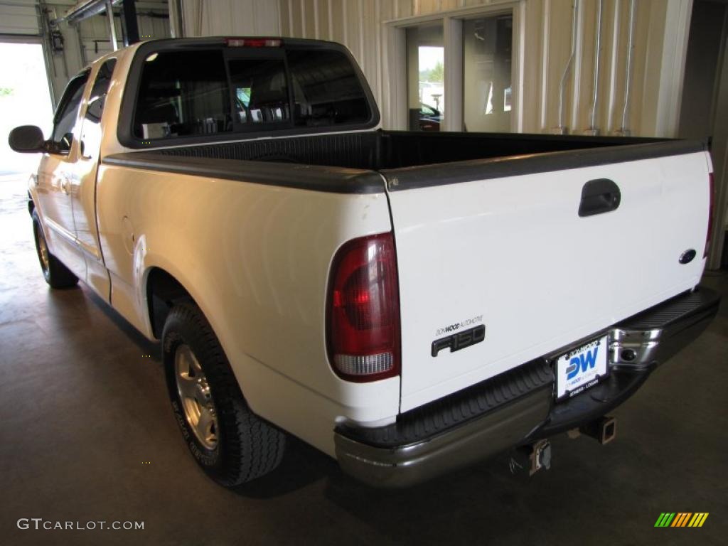 2002 F150 XLT SuperCab - Oxford White / Dark Graphite photo #5