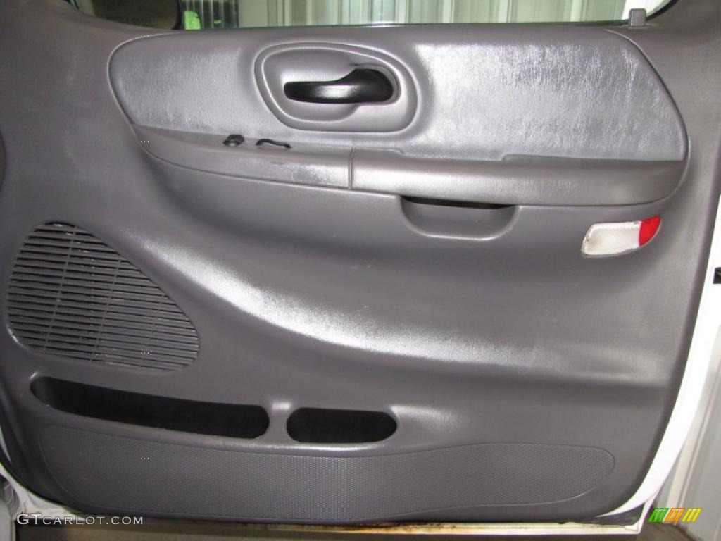 2002 F150 XLT SuperCab - Oxford White / Dark Graphite photo #13