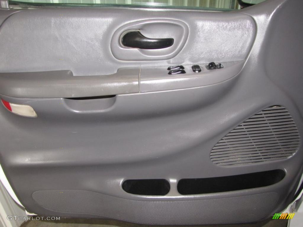 2002 F150 XLT SuperCab - Oxford White / Dark Graphite photo #18