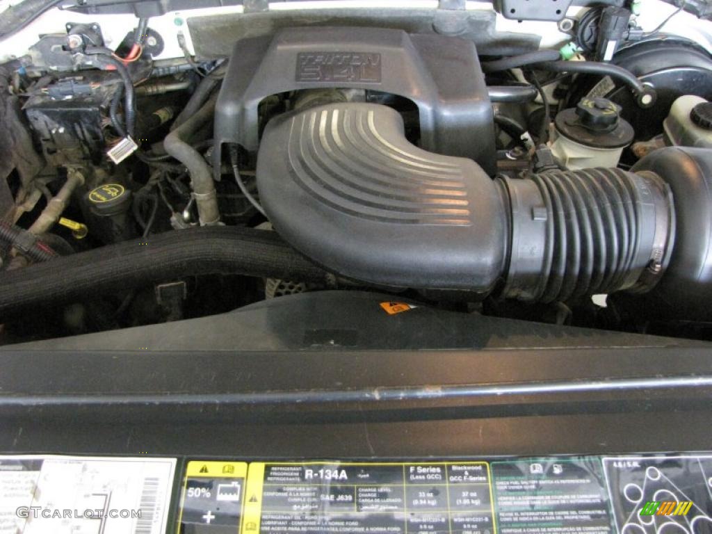 2002 F150 XLT SuperCab - Oxford White / Dark Graphite photo #22