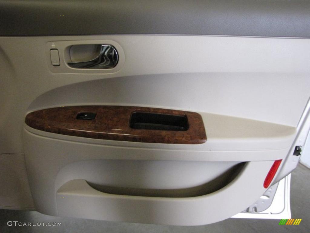 2005 LaCrosse CXL - Sterling Silver Metallic / Neutral photo #12