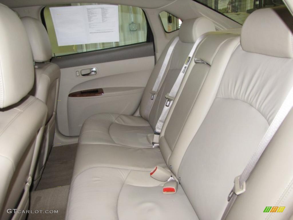 2005 LaCrosse CXL - Sterling Silver Metallic / Neutral photo #18