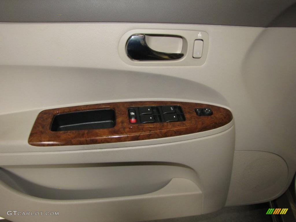 2005 LaCrosse CXL - Sterling Silver Metallic / Neutral photo #22