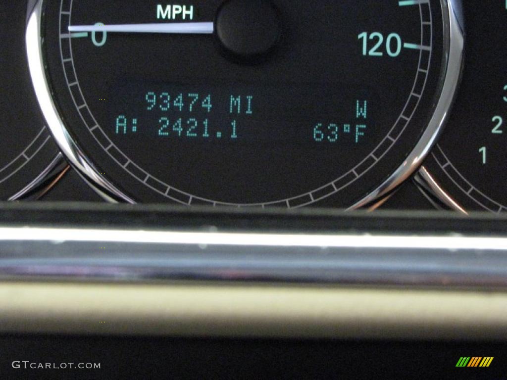 2005 LaCrosse CXL - Sterling Silver Metallic / Neutral photo #24