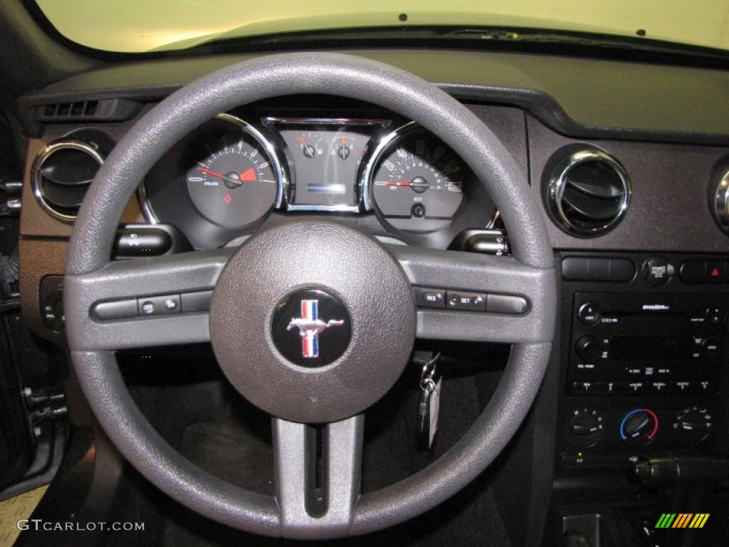 2007 Mustang V6 Premium Coupe - Alloy Metallic / Dark Charcoal photo #15