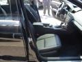 Black - C 300 4Matic Photo No. 16