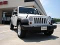 Stone White - Wrangler Unlimited X Photo No. 1