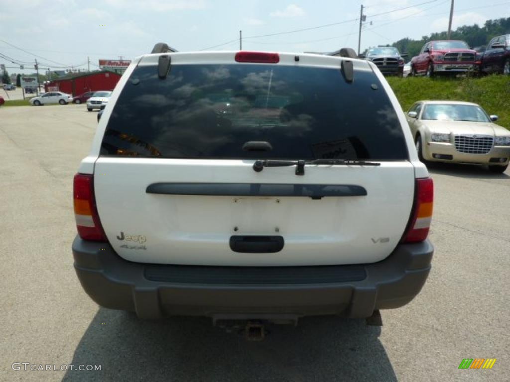 2003 Grand Cherokee Laredo 4x4 - Stone White / Dark Slate Gray photo #4