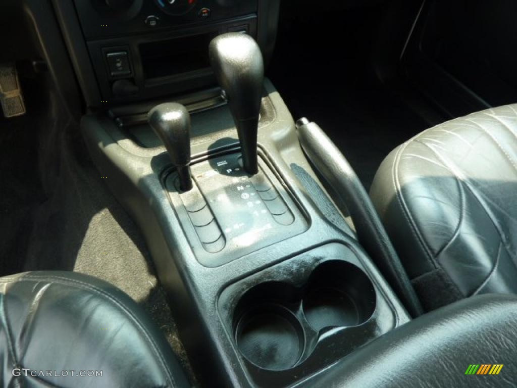 2003 Grand Cherokee Laredo 4x4 - Stone White / Dark Slate Gray photo #22