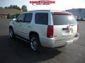 White Diamond - Escalade Luxury AWD Photo No. 5