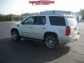 White Diamond - Escalade Luxury AWD Photo No. 6