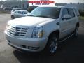 White Diamond - Escalade Luxury AWD Photo No. 21