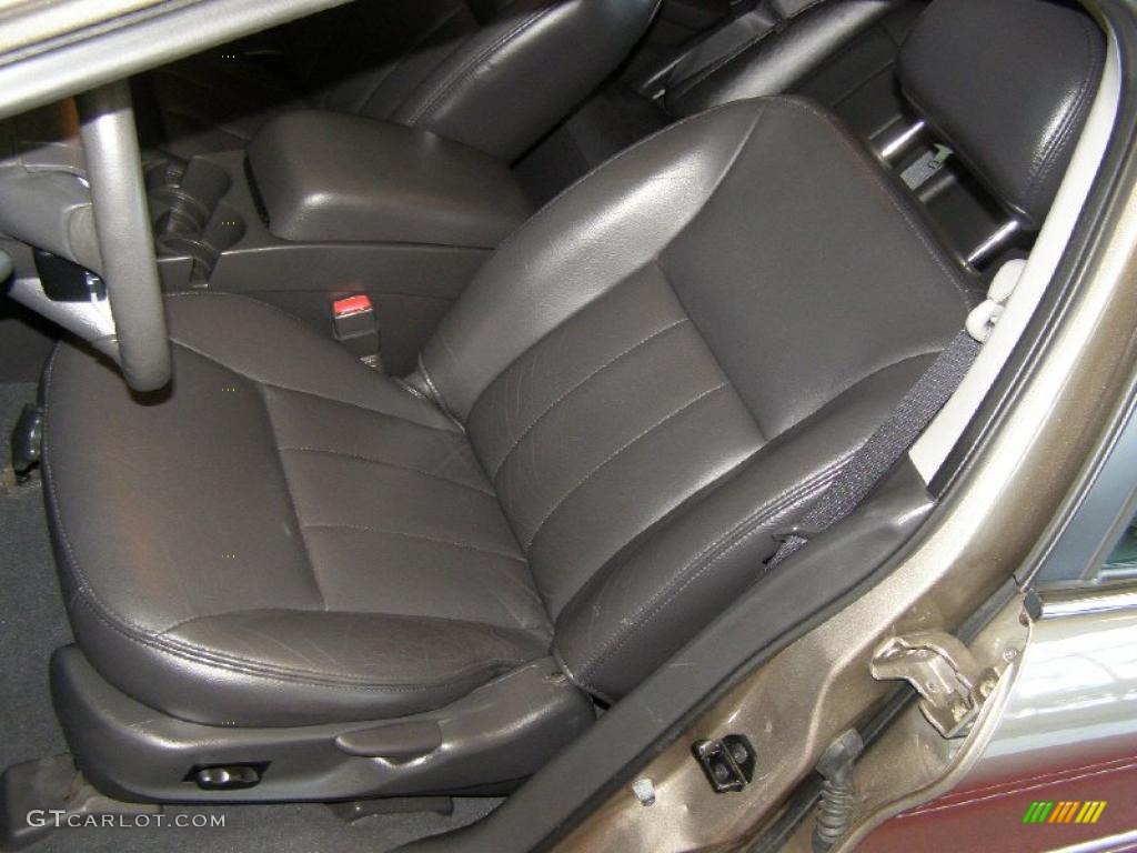 2004 Sable LS Premium Sedan - Arizona Beige Metallic / Dark Charcoal photo #15
