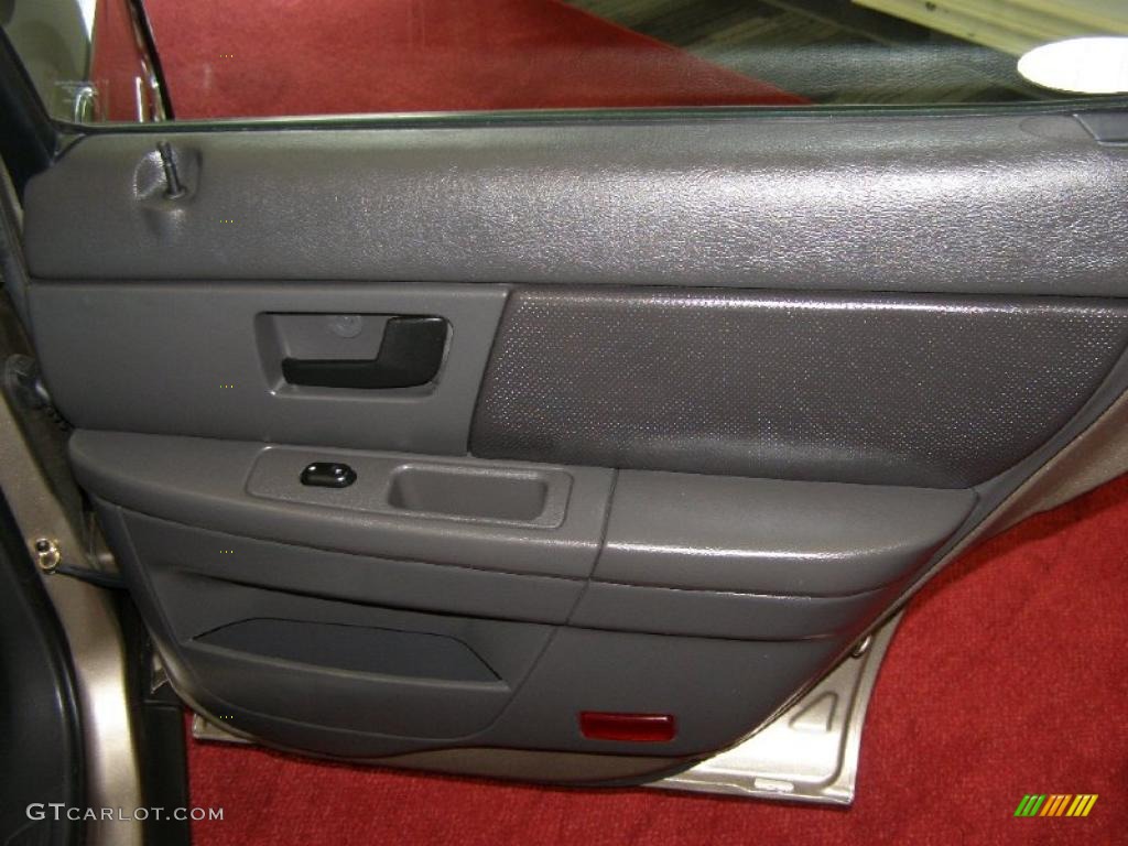 2004 Sable LS Premium Sedan - Arizona Beige Metallic / Dark Charcoal photo #24