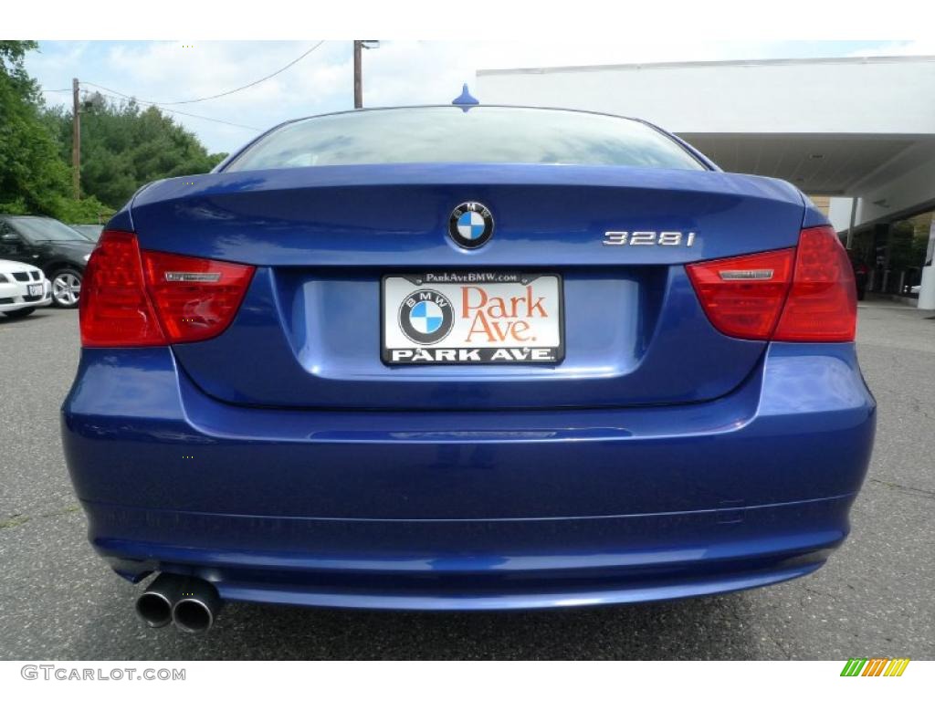 2010 3 Series 328i xDrive Sedan - Montego Blue Metallic / Black photo #10