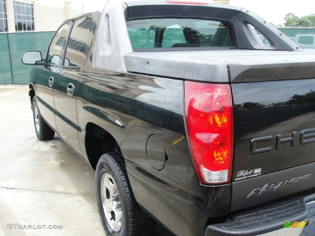 2003 Avalanche 1500 - Black / Dark Charcoal photo #5