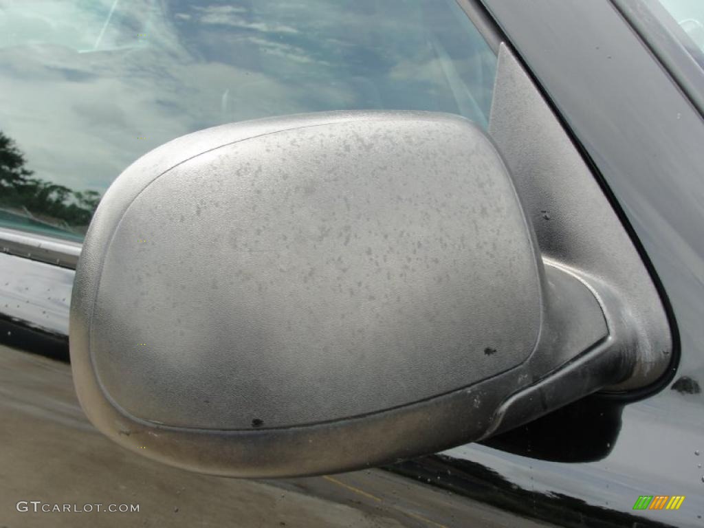 2003 Avalanche 1500 - Black / Dark Charcoal photo #17