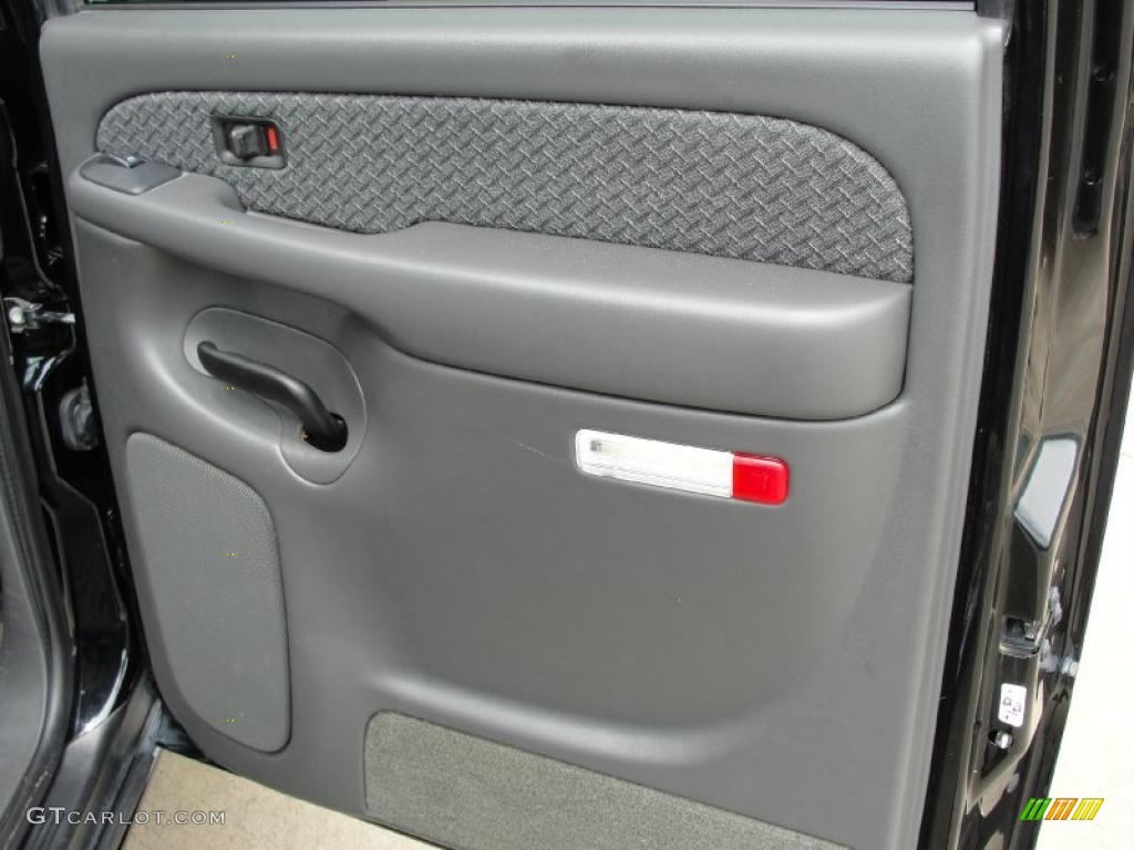 2003 Avalanche 1500 - Black / Dark Charcoal photo #28