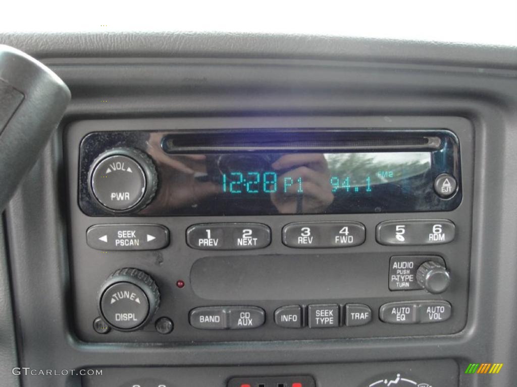 2003 Avalanche 1500 - Black / Dark Charcoal photo #38