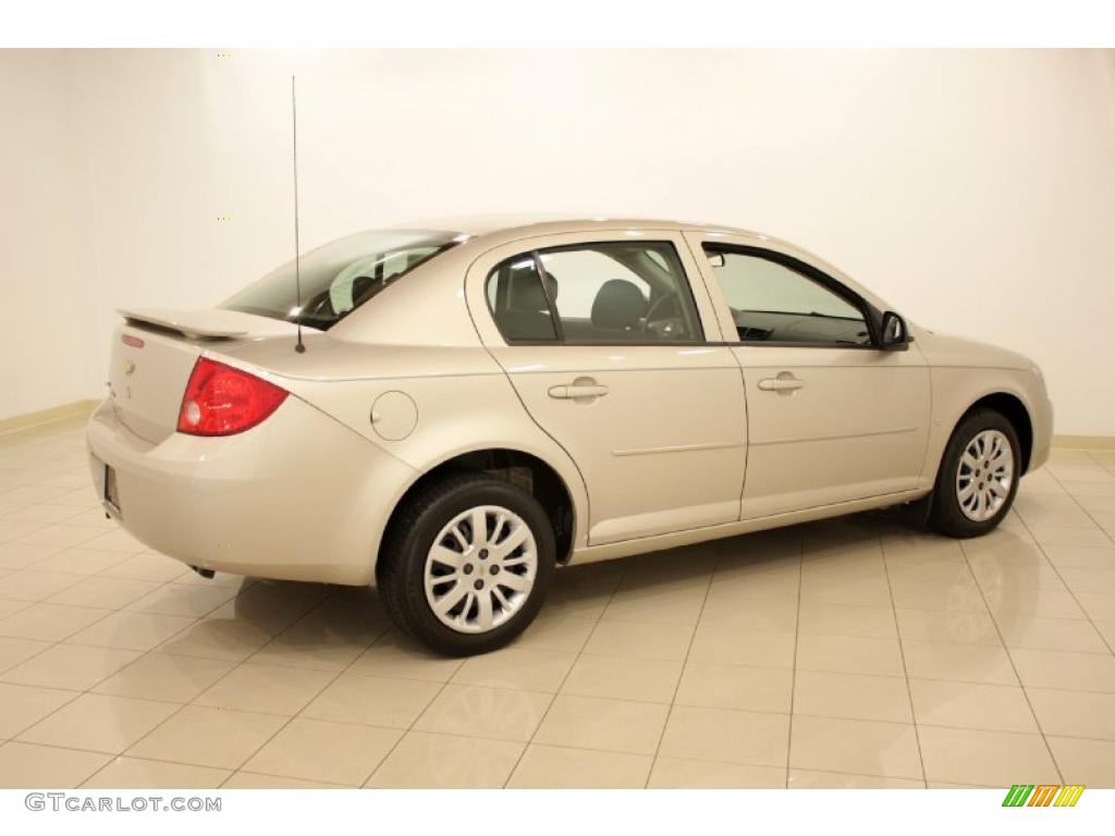 2009 Cobalt LT Sedan - Gold Mist Metallic / Ebony photo #7