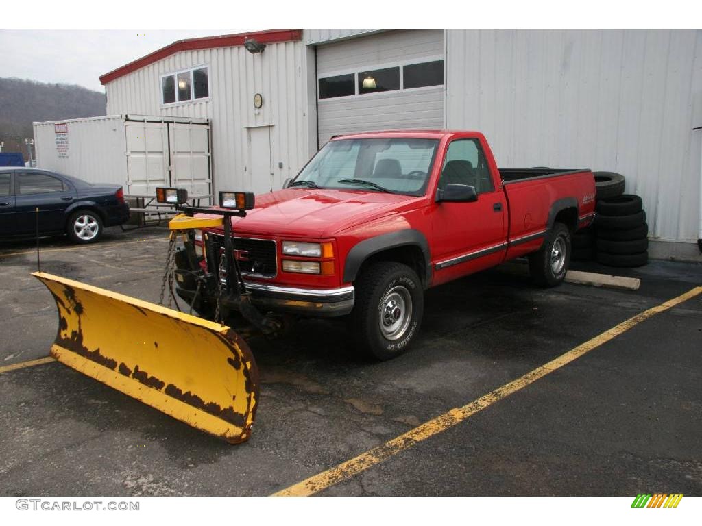 1999 Sierra 2500 SL Regular Cab 4x4 - Fire Red / Graphite photo #1