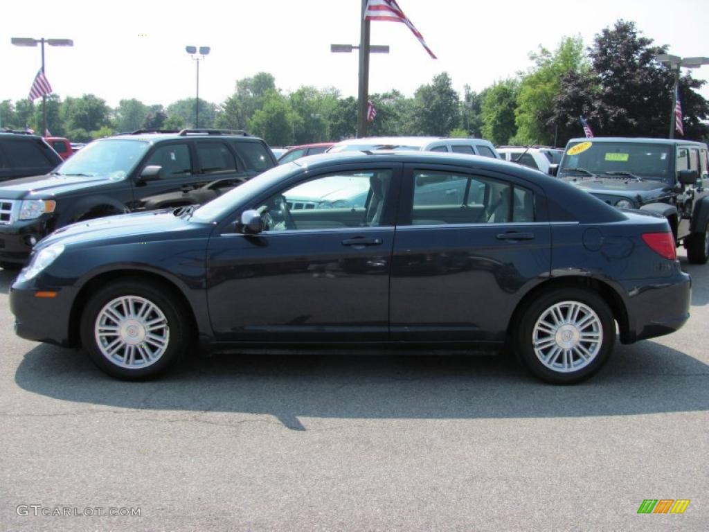 2007 Sebring Touring Sedan - Modern Blue Pearl / Dark Slate Gray/Light Slate Gray photo #13