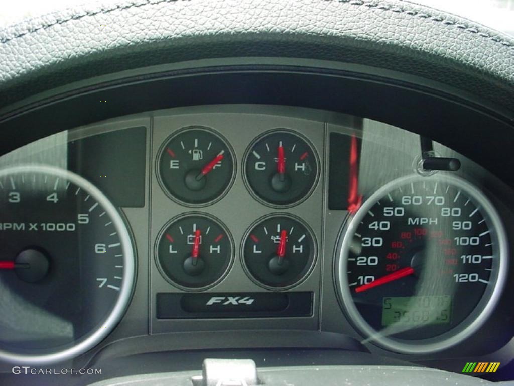 2007 F150 FX4 SuperCrew 4x4 - Bright Red / Black photo #32