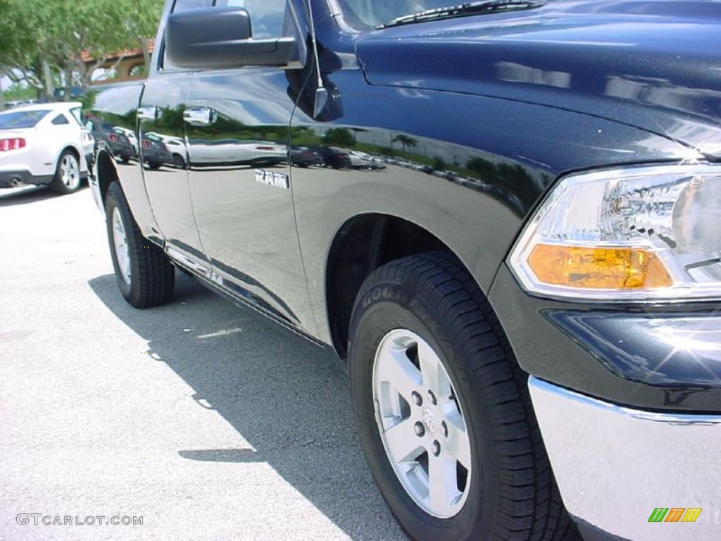 2010 Ram 1500 SLT Quad Cab - Brilliant Black Crystal Pearl / Dark Slate/Medium Graystone photo #2