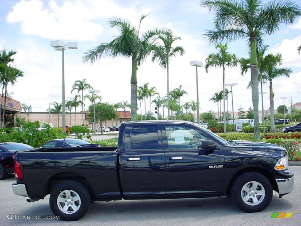 2010 Ram 1500 SLT Quad Cab - Brilliant Black Crystal Pearl / Dark Slate/Medium Graystone photo #5