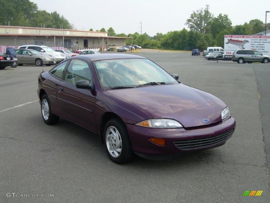 1996 Cavalier Coupe - Dark Purple / Dark Gray photo #2