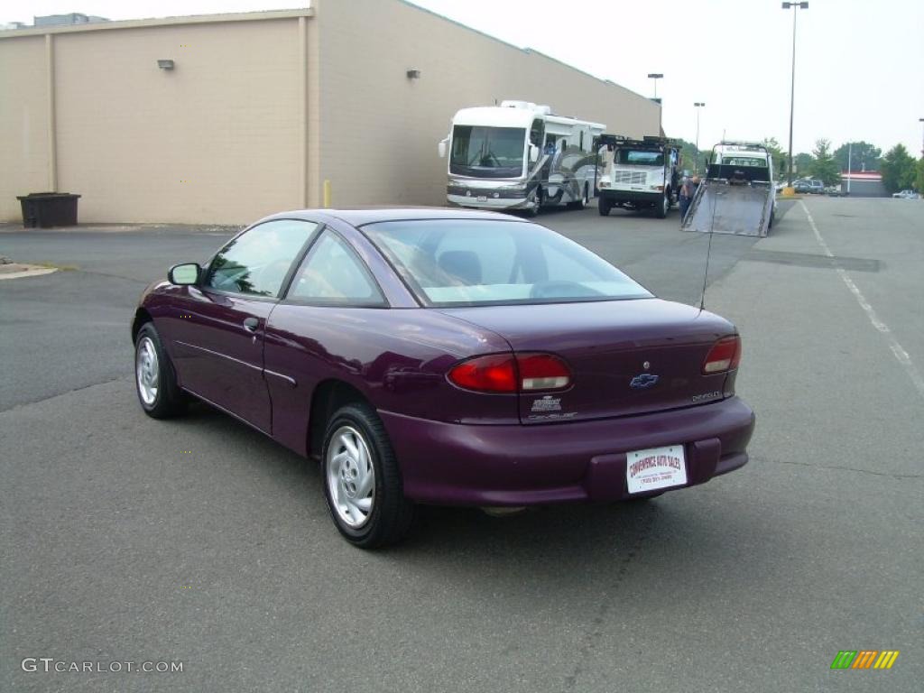 1996 Cavalier Coupe - Dark Purple / Dark Gray photo #6