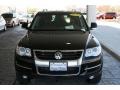 Black Uni - Touareg 2 VR6 Photo No. 28