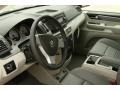 2009 Calla Lilly White Volkswagen Routan SEL  photo #5