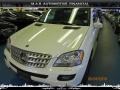Arctic White - ML 350 4Matic Photo No. 1