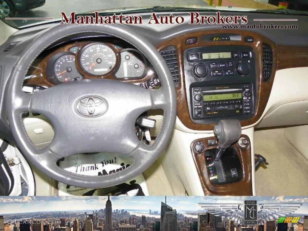 2002 Highlander Limited 4WD - Super White / Ivory photo #10