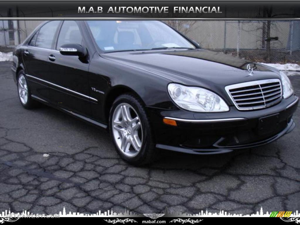 Black Mercedes-Benz S