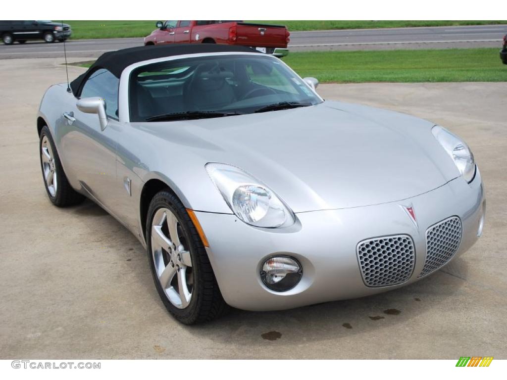2006 Solstice Roadster - Cool Silver / Ebony photo #6