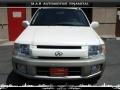 Ivory White Pearl 2003 Infiniti QX4 4x4