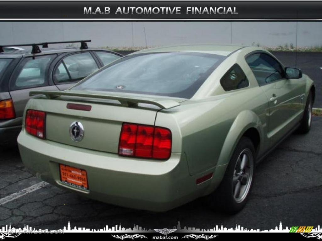 2006 Mustang V6 Premium Coupe - Legend Lime Metallic / Dark Charcoal photo #3