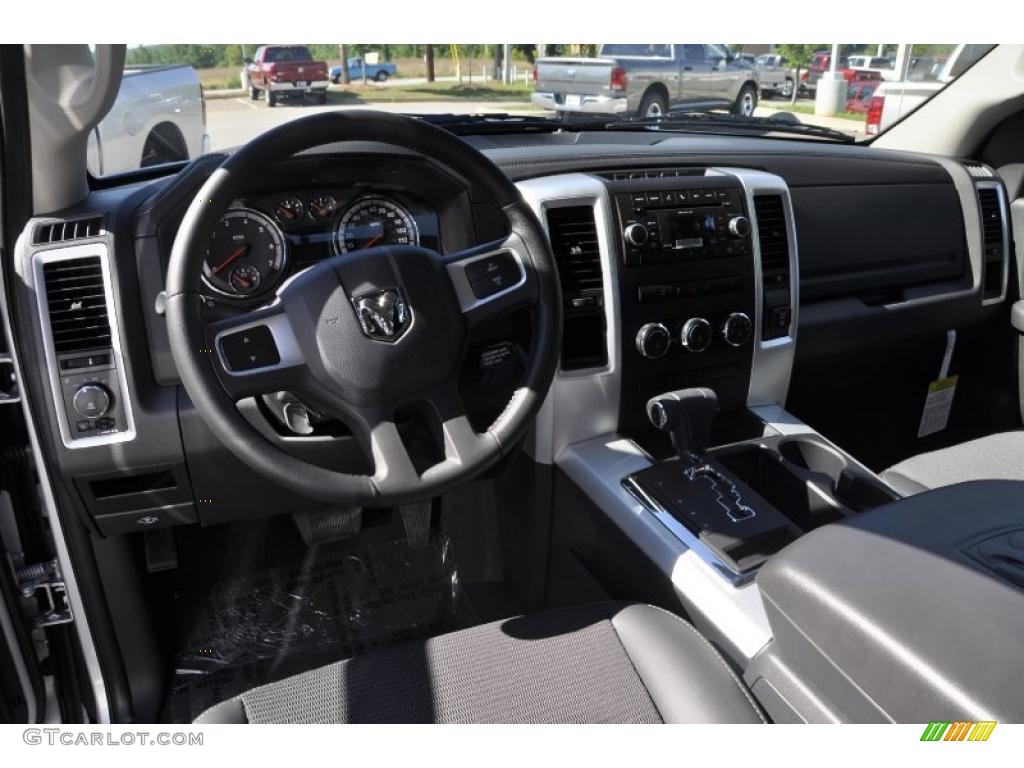 2010 Ram 1500 Sport Quad Cab - Bright Silver Metallic / Dark Slate Gray photo #14